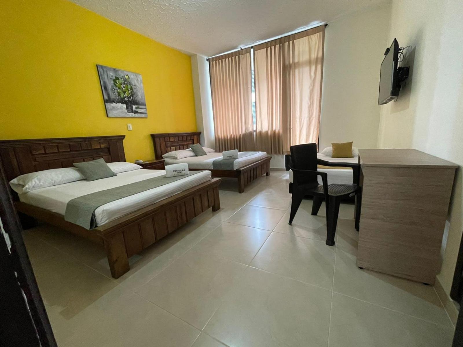Hotel Cataluna - Soluciones Hoteleras Pereira Zewnętrze zdjęcie