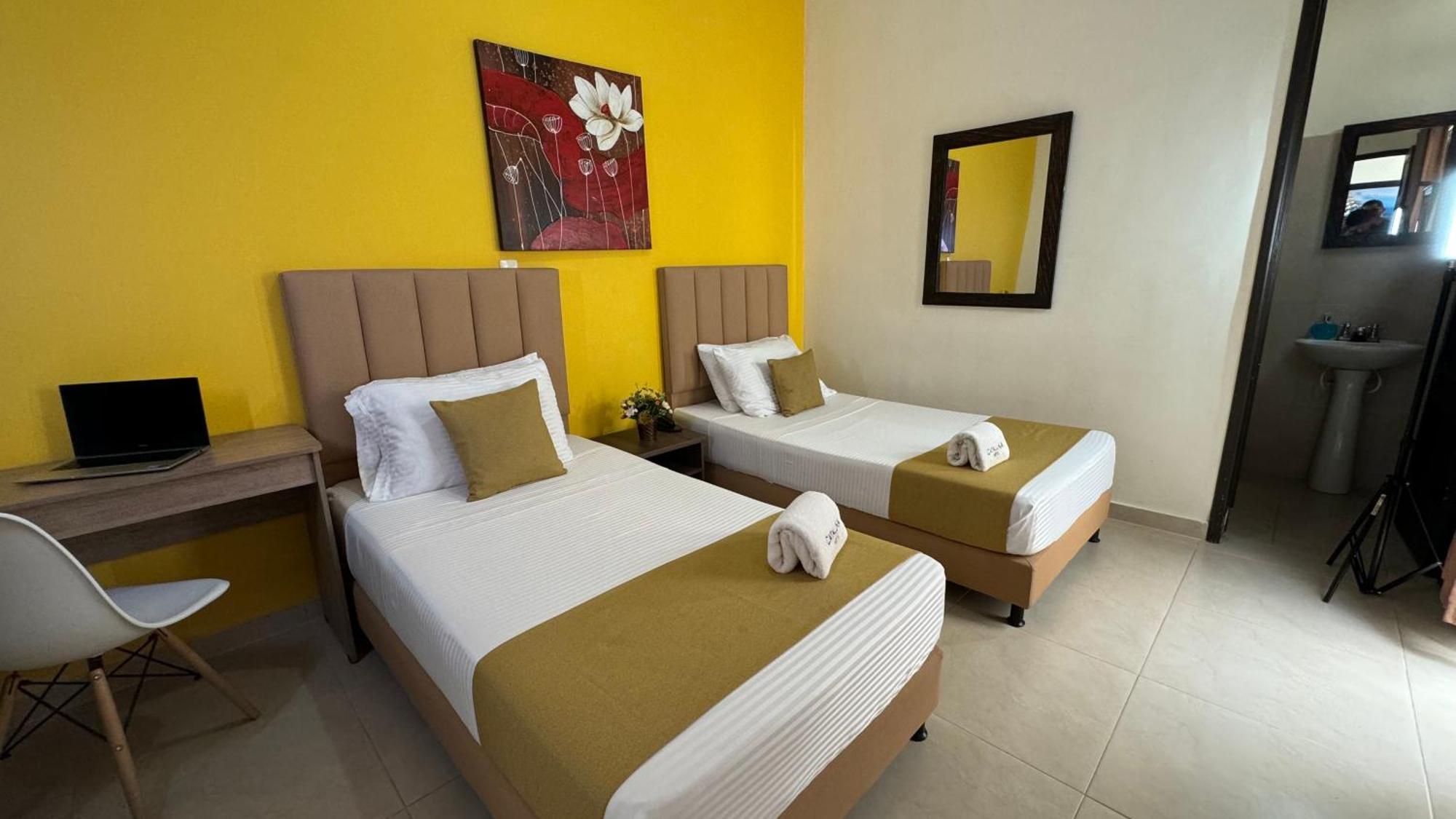 Hotel Cataluna - Soluciones Hoteleras Pereira Zewnętrze zdjęcie