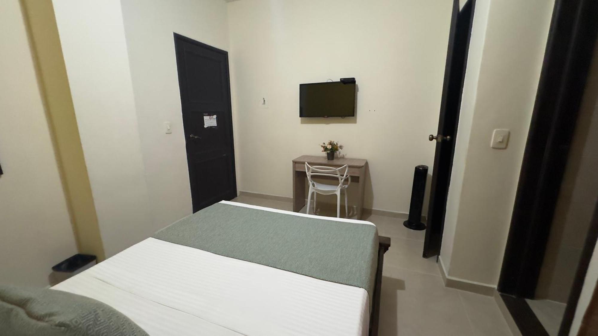 Hotel Cataluna - Soluciones Hoteleras Pereira Zewnętrze zdjęcie